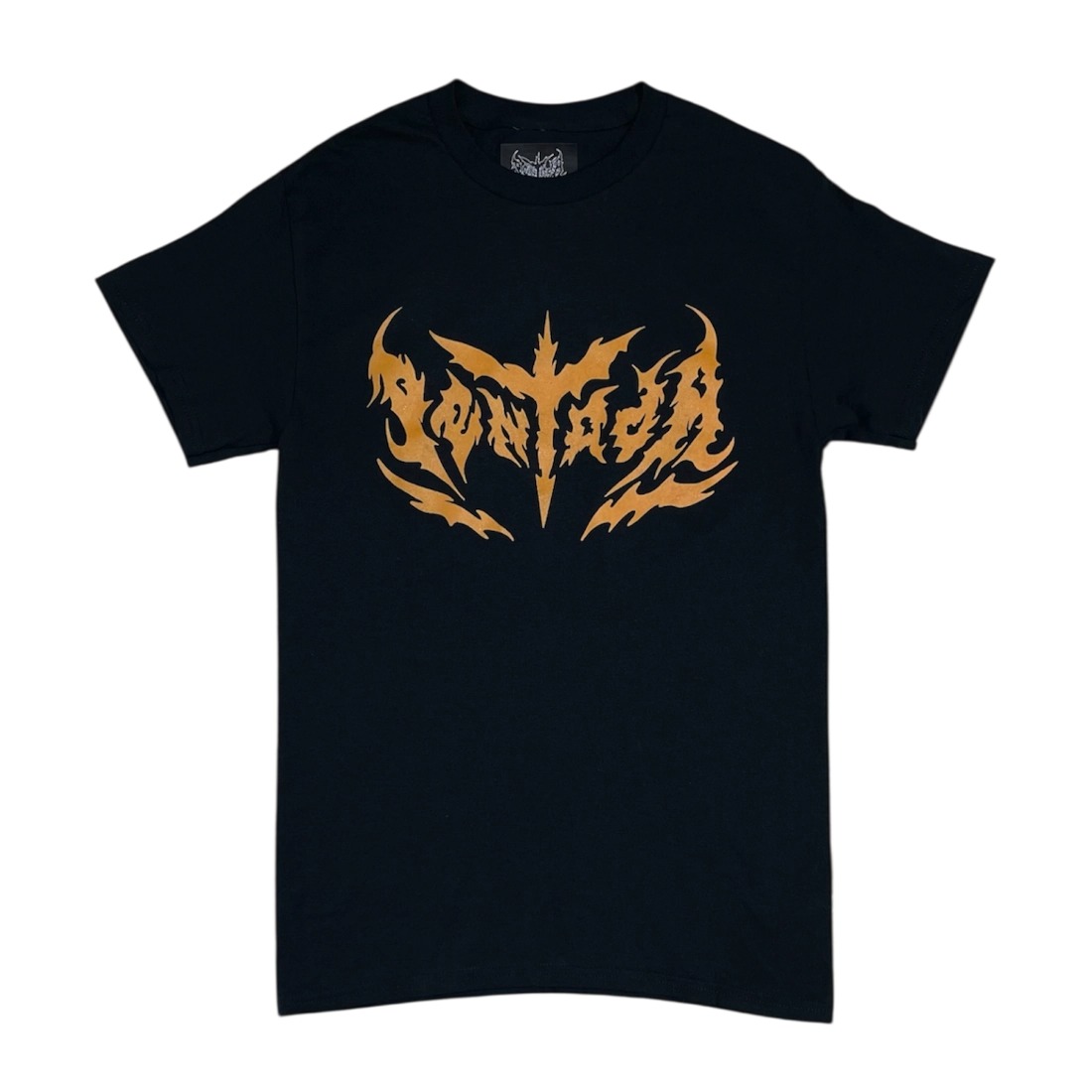 CAMISETA PENTADA LOGO METAL