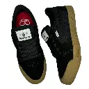 tenis_manual_astro_gato_negro_gum_1.webp