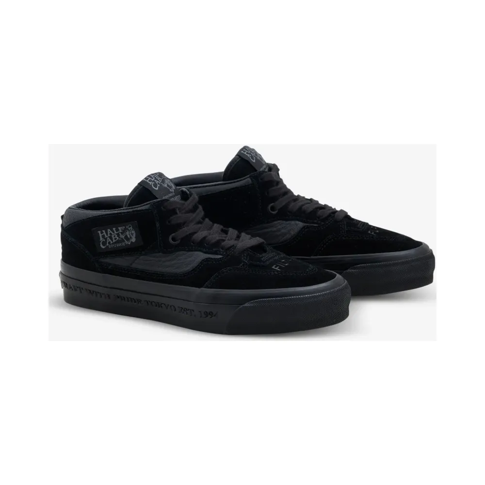 VANSxNBHD_OTW_HALF_CAB_33_NEIGHBORHOOD-BLK_7-blanco.webp