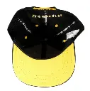 gorra-trur-college-snapback-negro-amarillo-debajo1-84a8dbf35fd09e71f116631313556347-640-0-Photoroom.webp