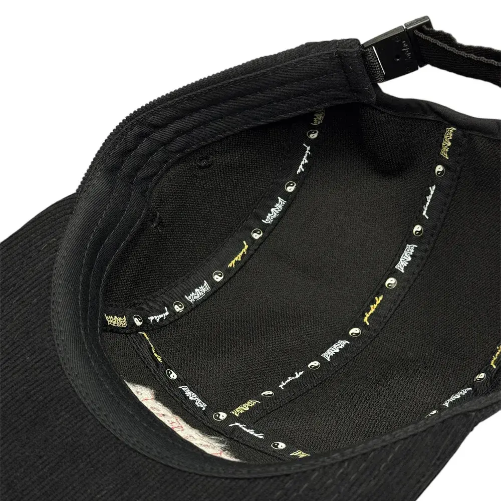 gorra-pentada-pana-5-paneles-negro-rojo-4.webp