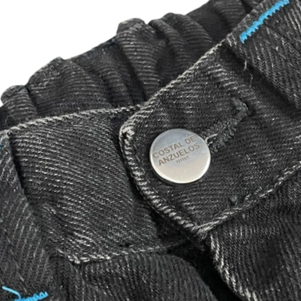 pantalon-jean-cda-biggie-big-stone-negro-costal-de-aqnzuelos-skateshop-3.webp