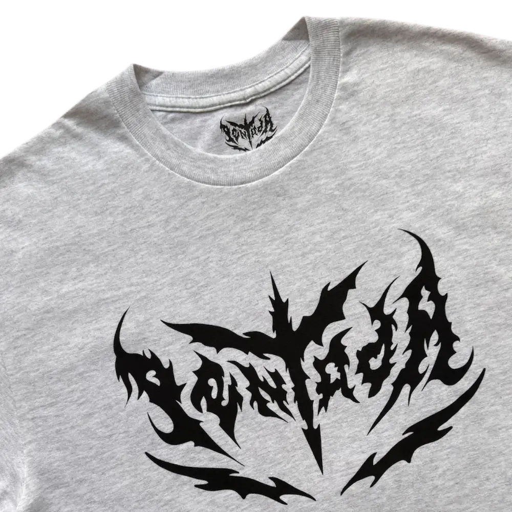 camiseta-pentada-metal-gris-claro-jaspe-2.webp