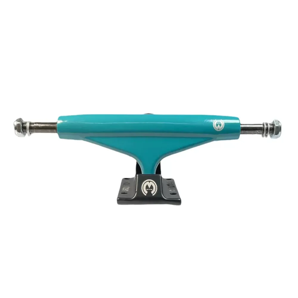 TRUCKS MAISTER VERDE BASE NEGRA