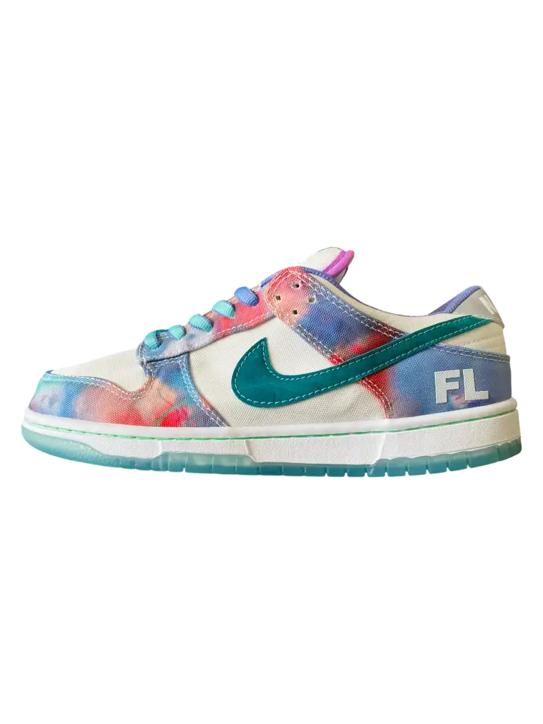 TENIS NIKE FUTURA