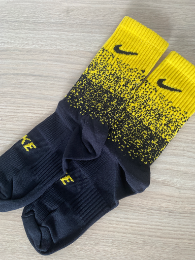 [81] MEDIAS NIKE 1.1  AMARILLO/NEGRO