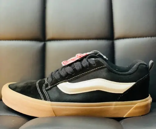 [188] TENIS VANS OLD SCHOOL NEGRO/BLANCO