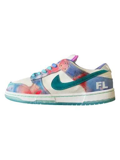 TENIS NIKE FUTURA